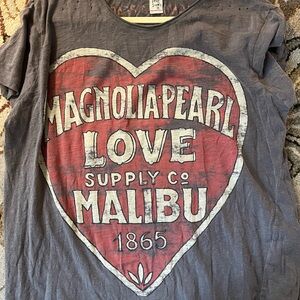 Magnolia Pearl short sleeve Malibu tshirt NWOT